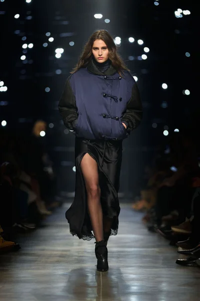 Look 47